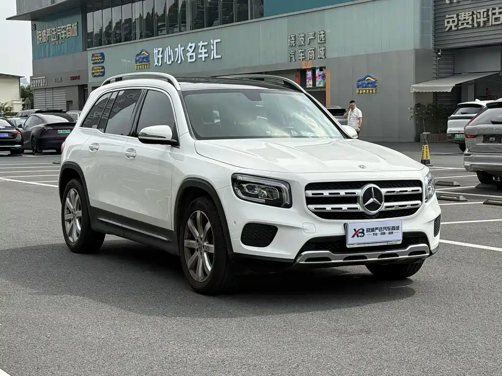 Mercedes-Benz GLB 2020