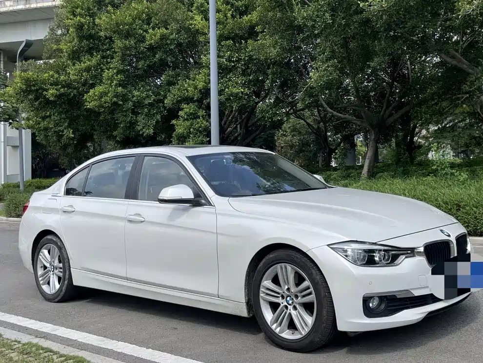 BMW 3 Series 2017