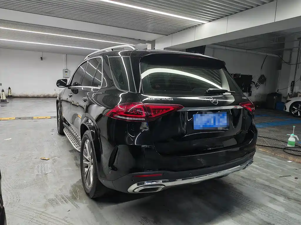 Mercedes-Benz GLE 2023 — фото 15