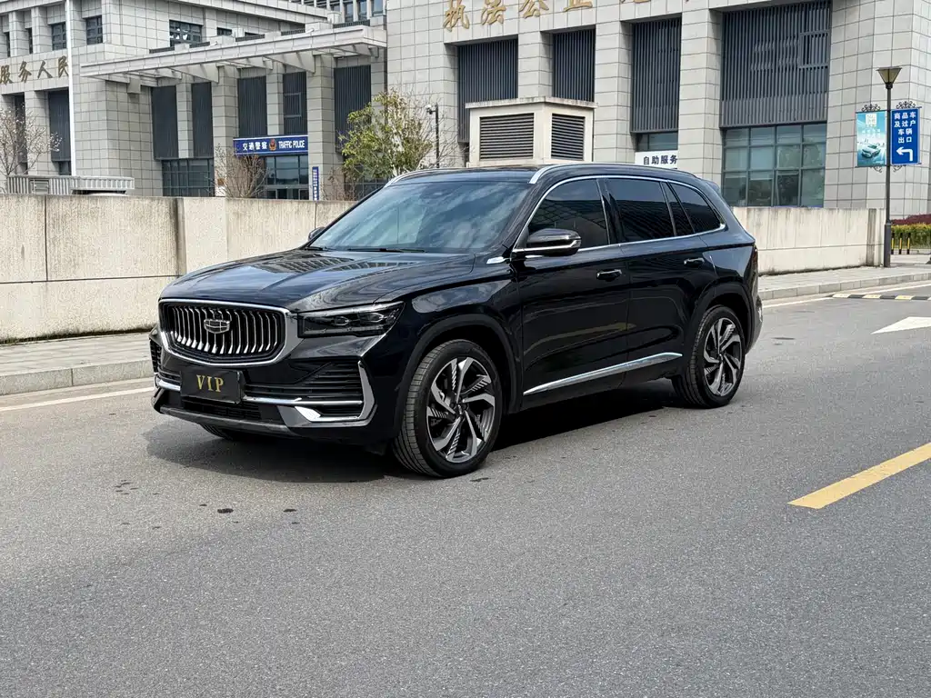 Geely Xingyue L 2025 — фото 1