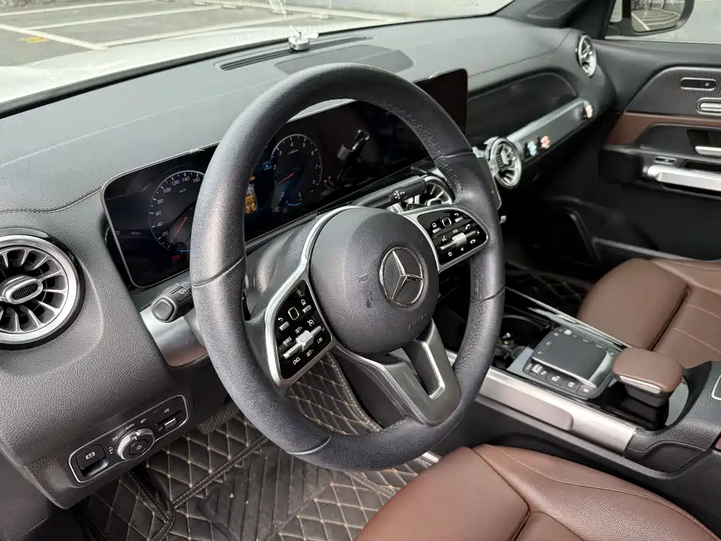 Mercedes-Benz GLB 2020 — фото 15