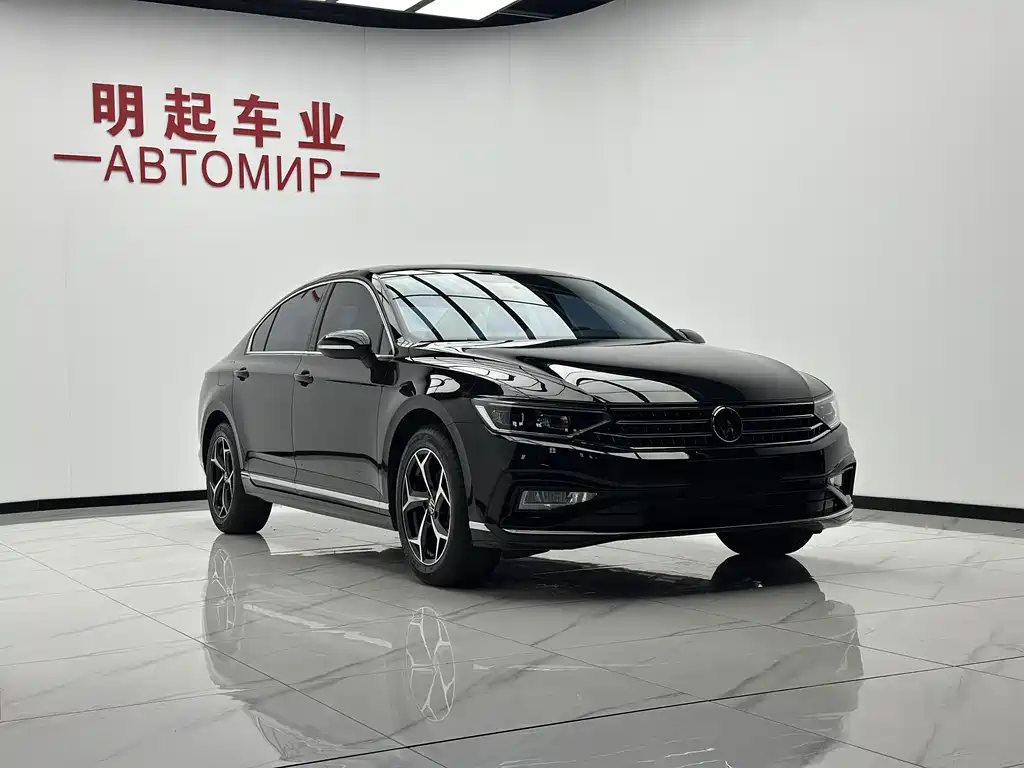 Volkswagen Magotan 2024