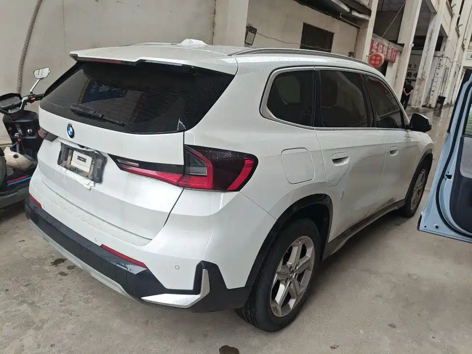 BMW X1 2023 — фото 11