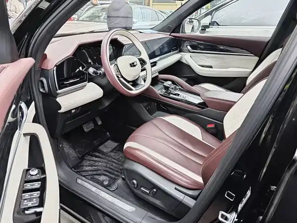 Geely Xingyue L 2021