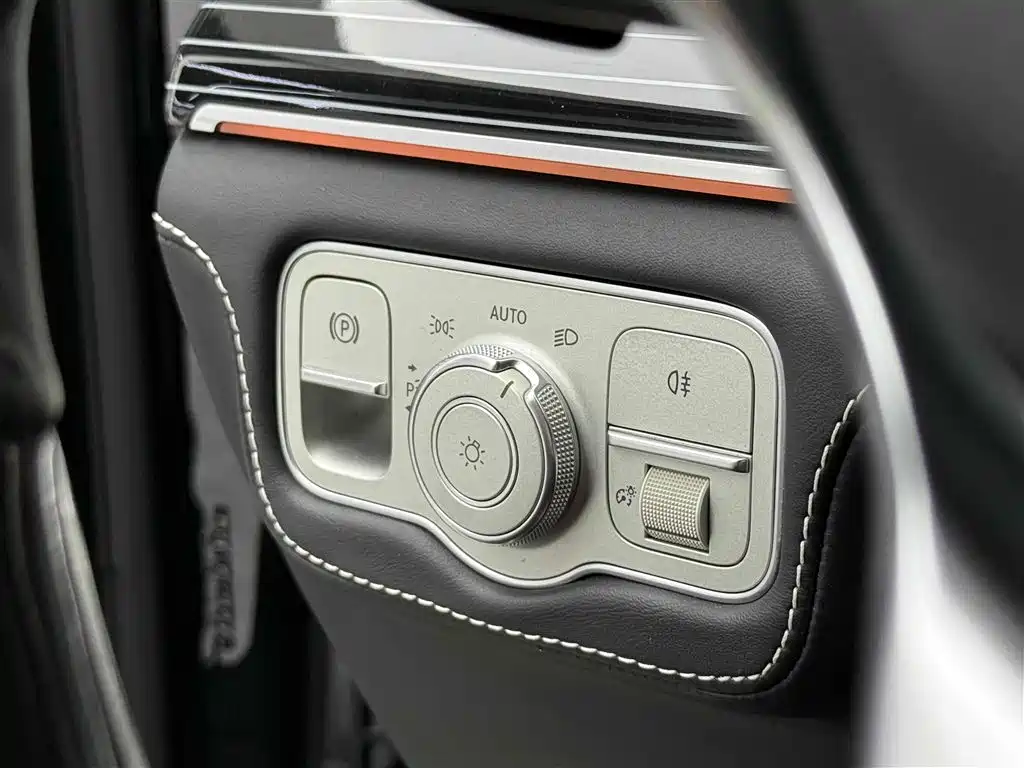 Mercedes-Benz GLS 2021 — фото 18