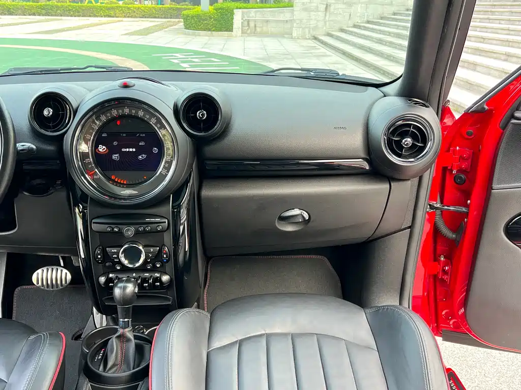 MINI JCW PACEMAN 2016 — фото 16