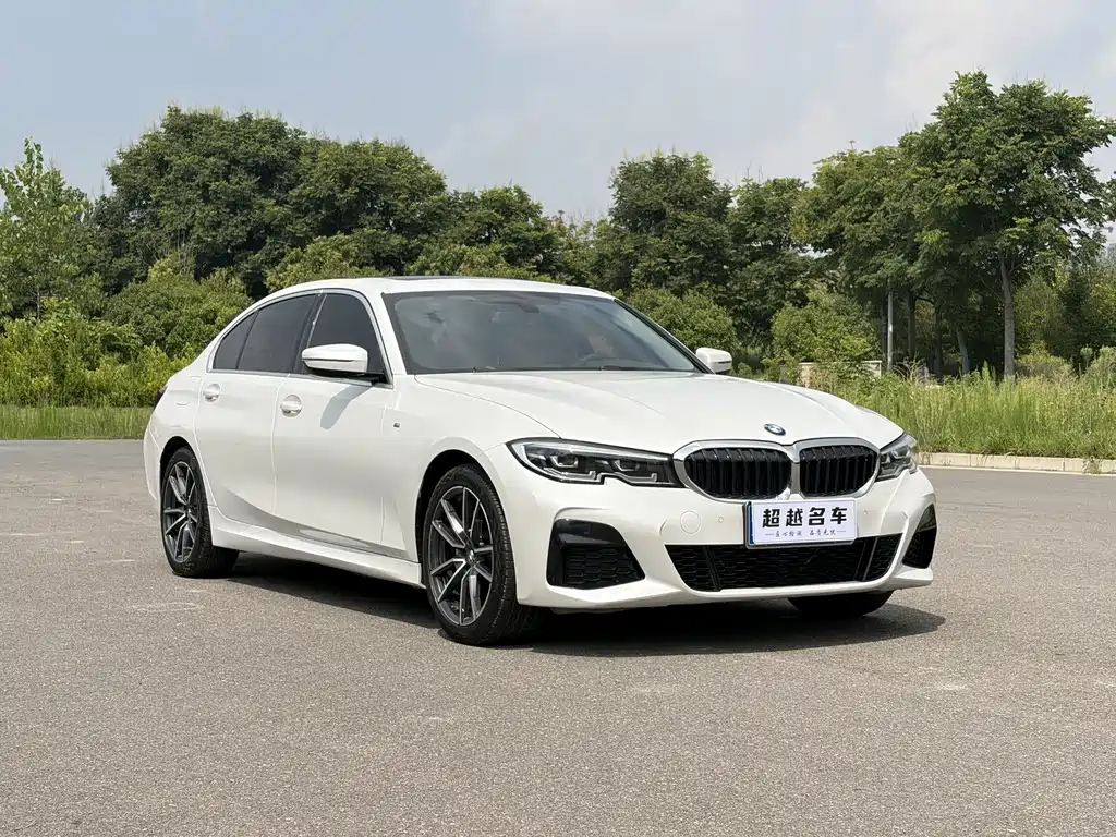 BMW 3 Series 2021