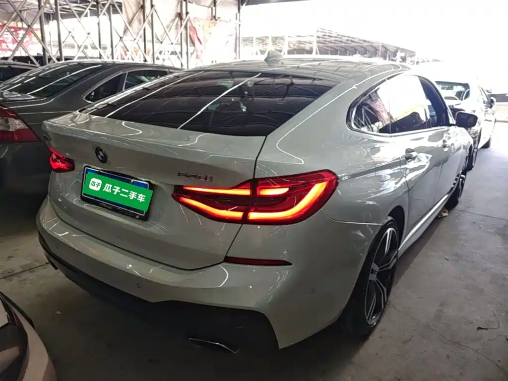 BMW 6 Series GT 2019 — фото 7