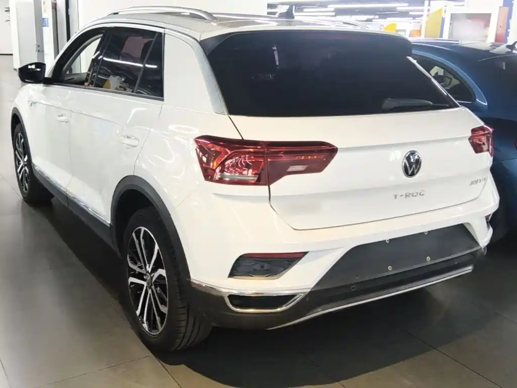 Volkswagen T-Roc 2021 — фото 5