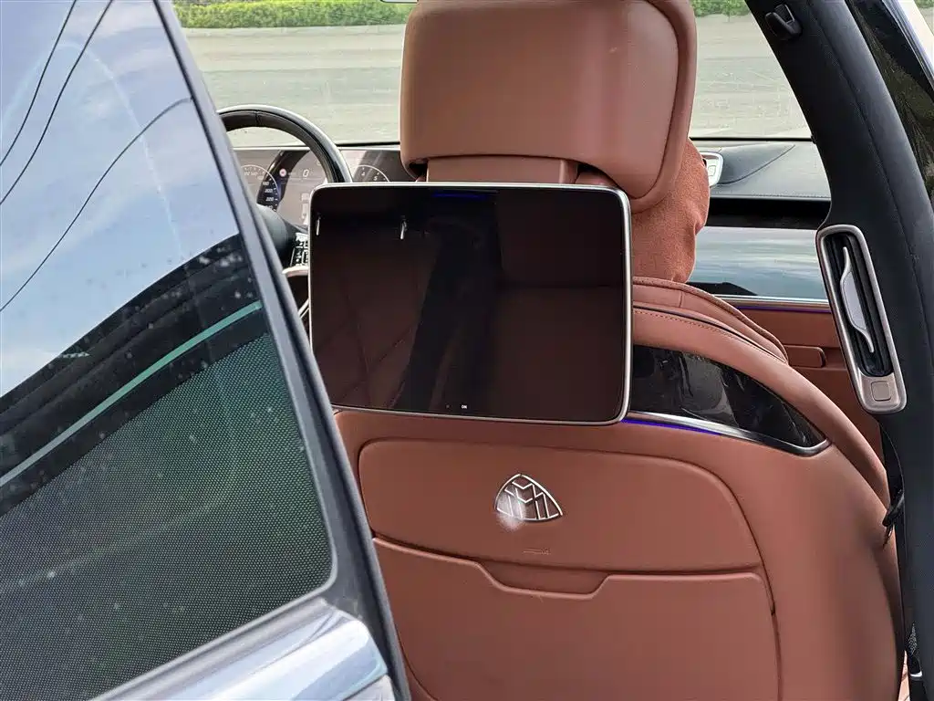 Mercedes-Benz S-Class 2023 — фото 9