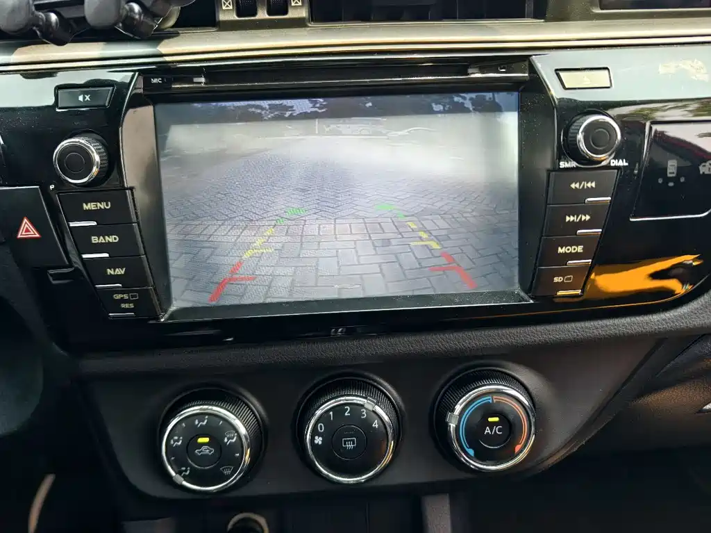 Toyota Levin 2015 — фото 17