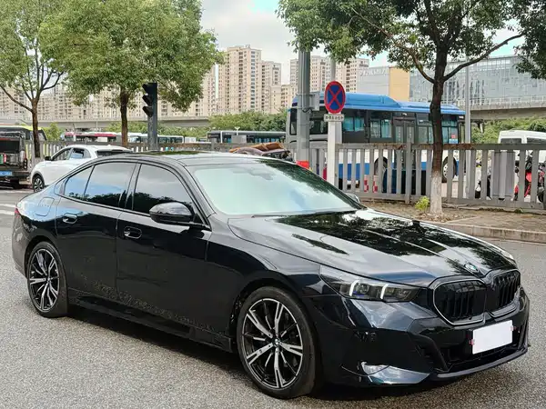 BMW 5 Series 2026