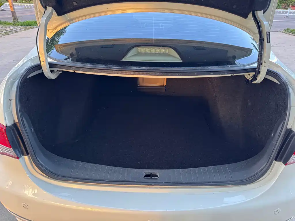 Nissan Sylphy 2019 — фото 11