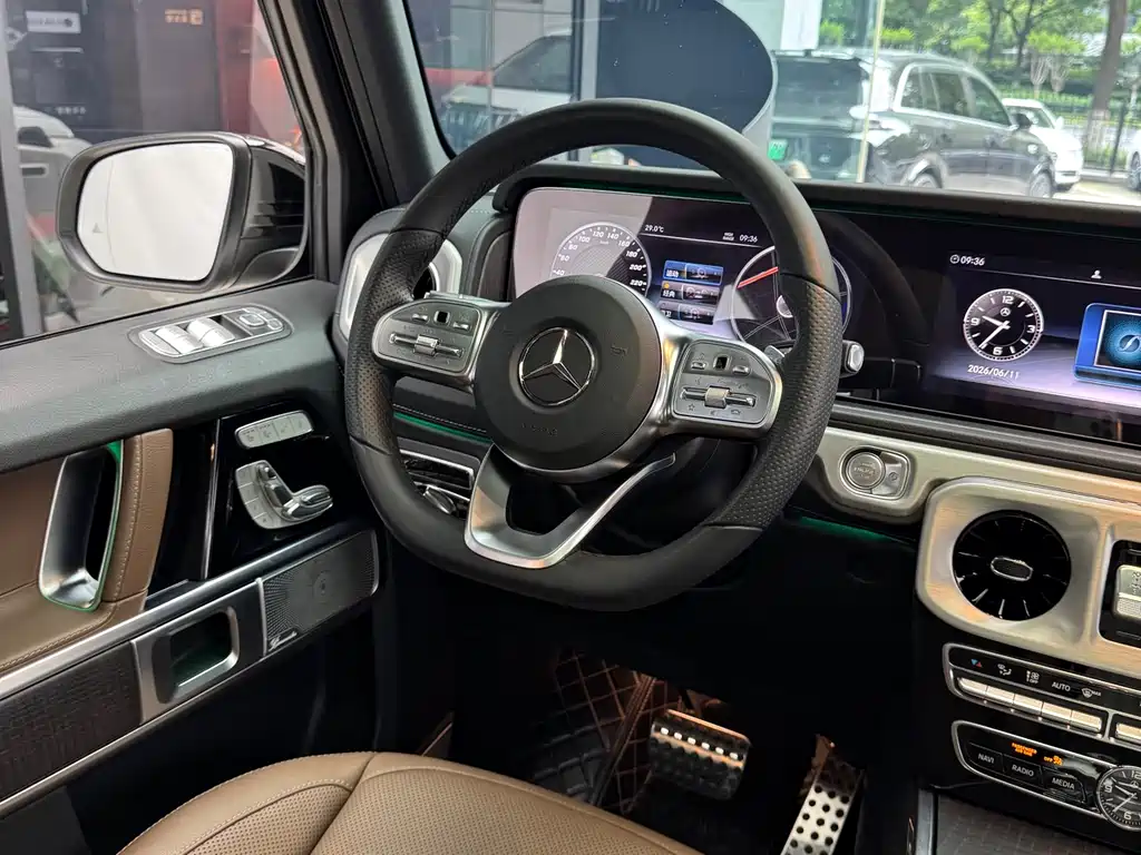 Mercedes-Benz G-Class 2021 — фото 18