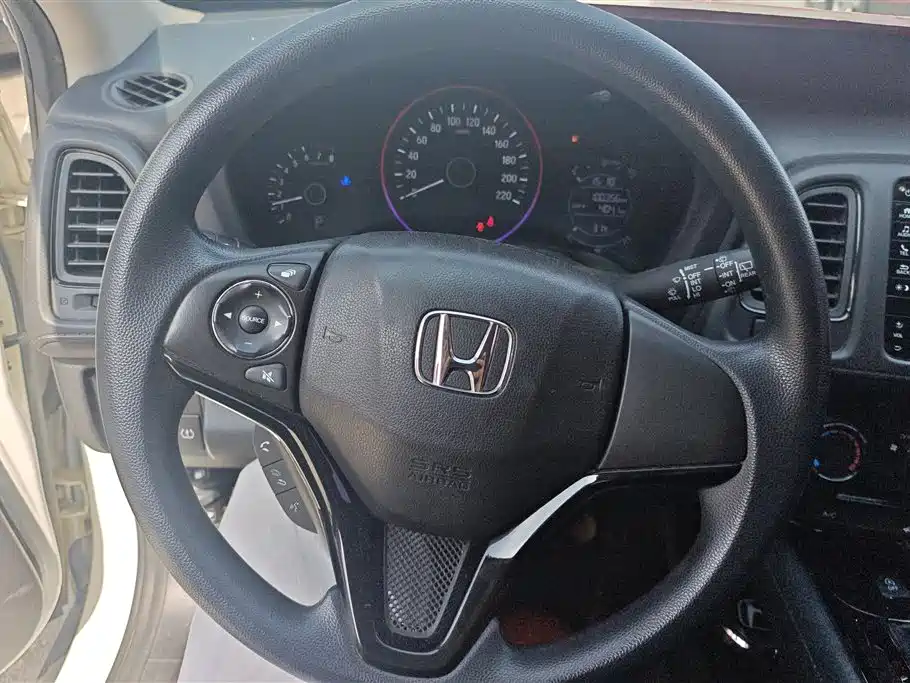 Honda Vezel 2022 — фото 15
