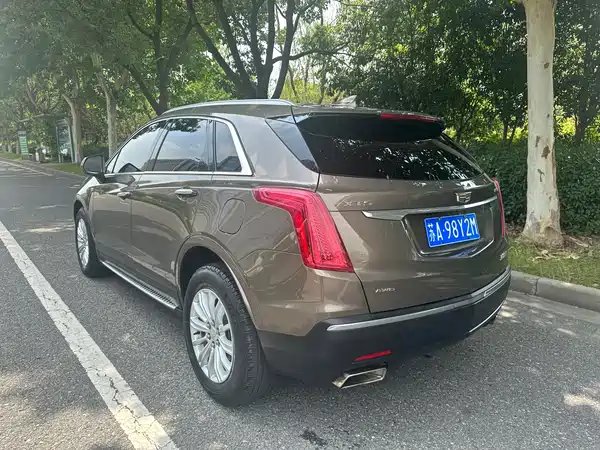 Cadillac XT5 2016