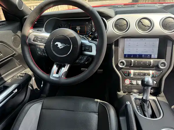 Ford Mustang 2019