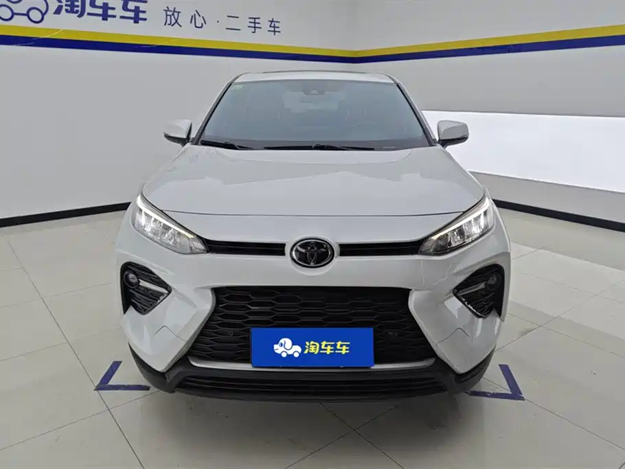 Toyota Wildlander 2022 — фото 2