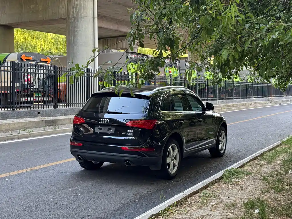 Audi Q5 2015 — фото 11