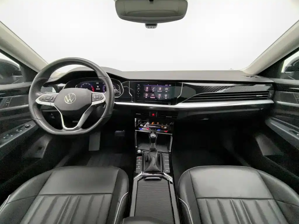 Volkswagen Passat 2022