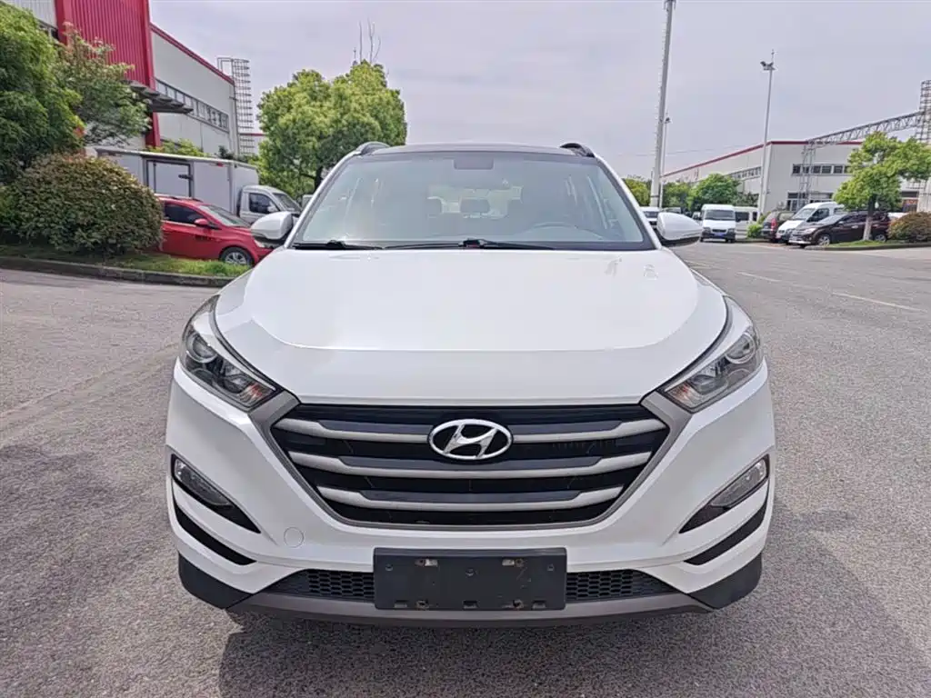 Hyundai Tucson 2017 — фото 3