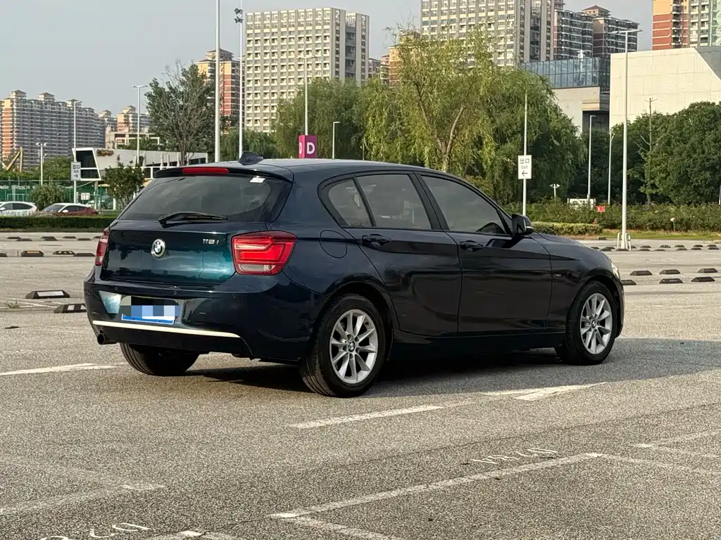 BMW 1 Series 2013 — фото 14