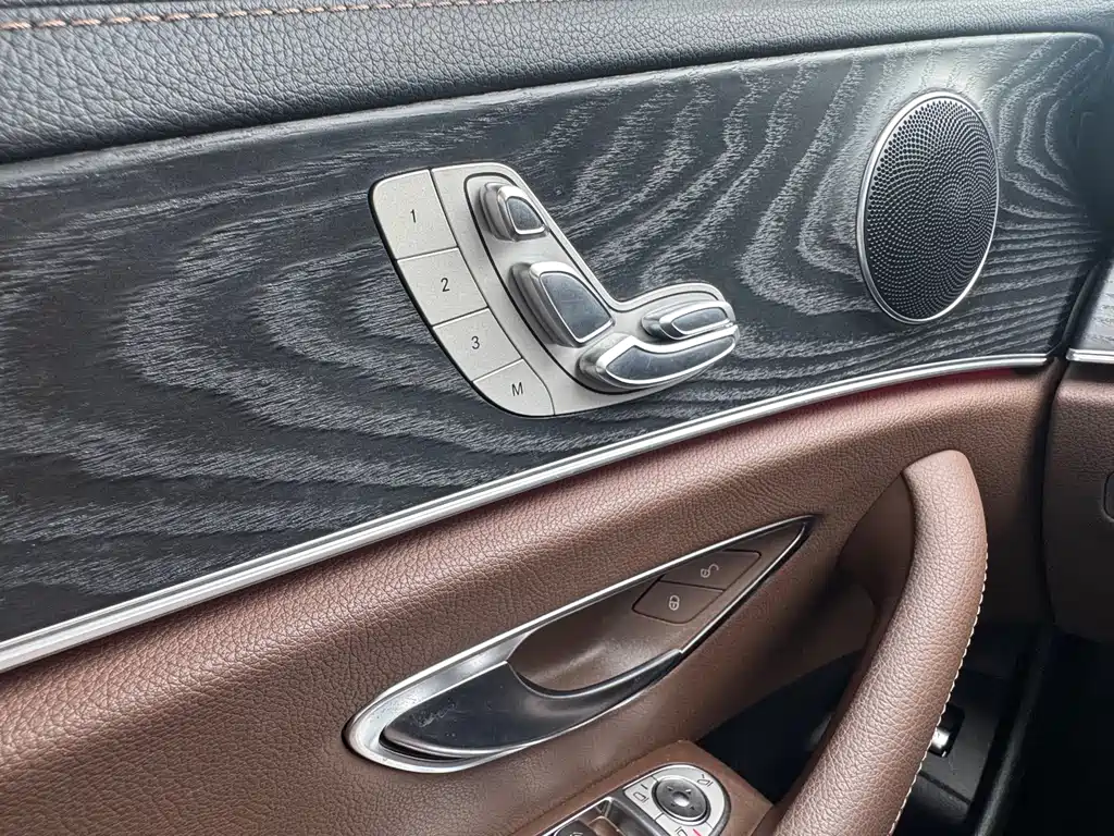 Mercedes-Benz E-Class 2020