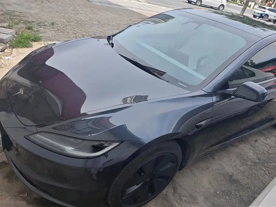 Tesla Model 3 2023 — фото 1