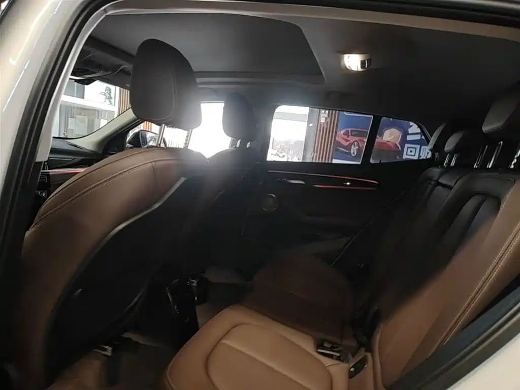 BMW X2 2022 — фото 17