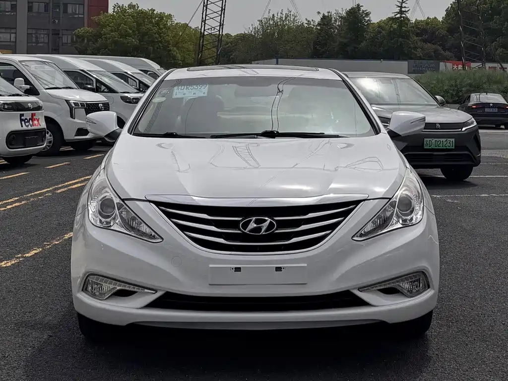 Hyundai Sonata 2016 — фото 2