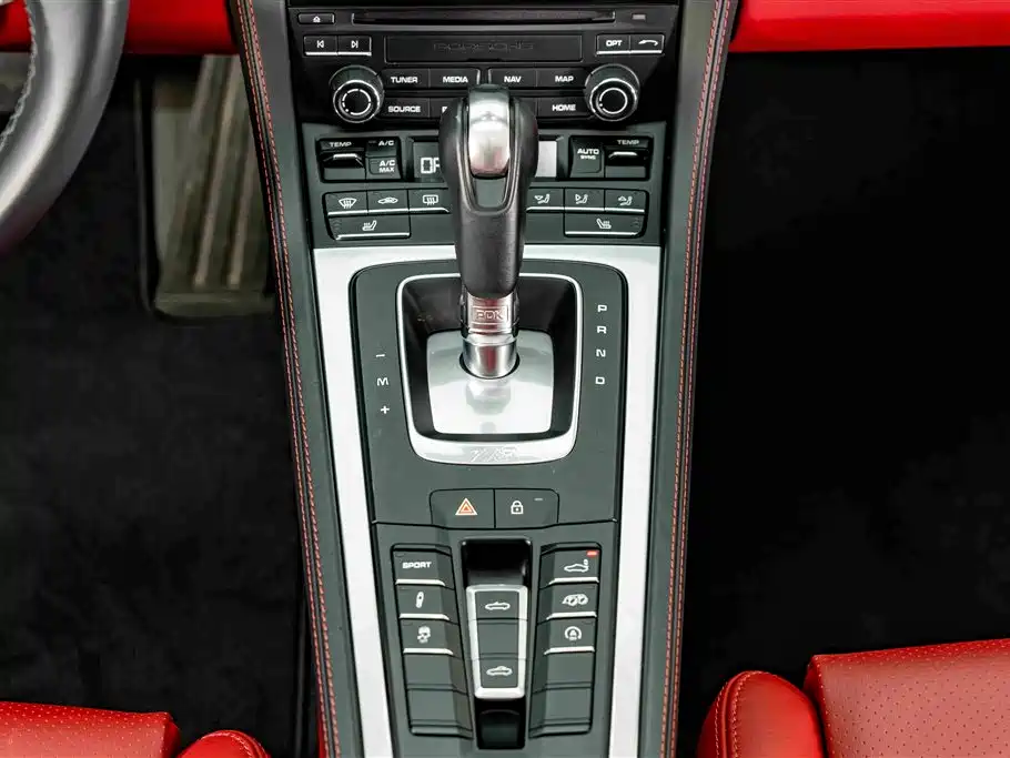 Porsche 718 2024 — фото 18