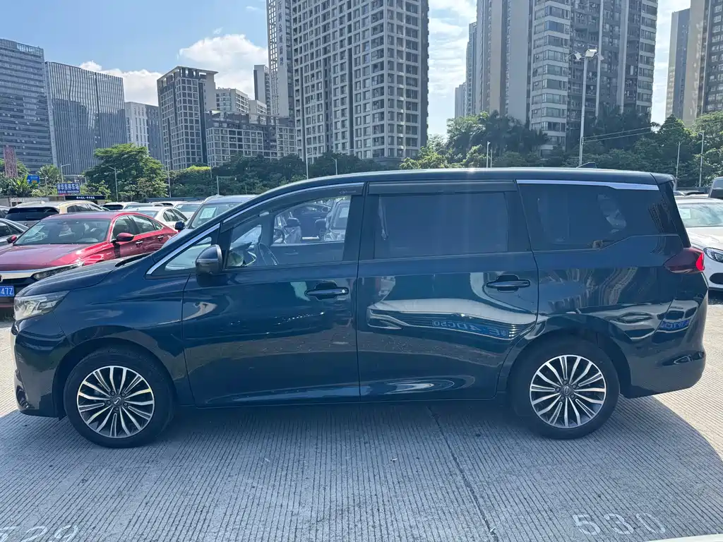 GAC Motor Trumpchi M6 2020 — фото 8
