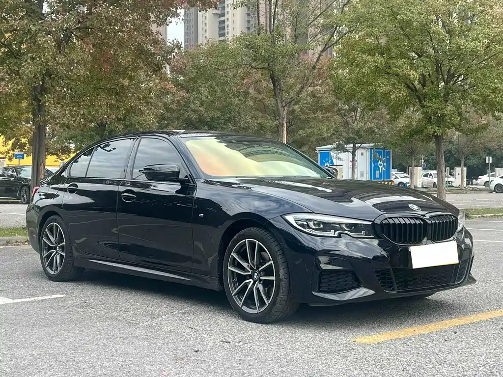BMW 3 Series 2022
