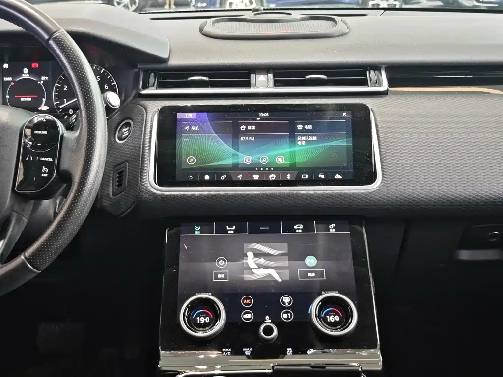 Land Rover Velar 2018 — фото 14