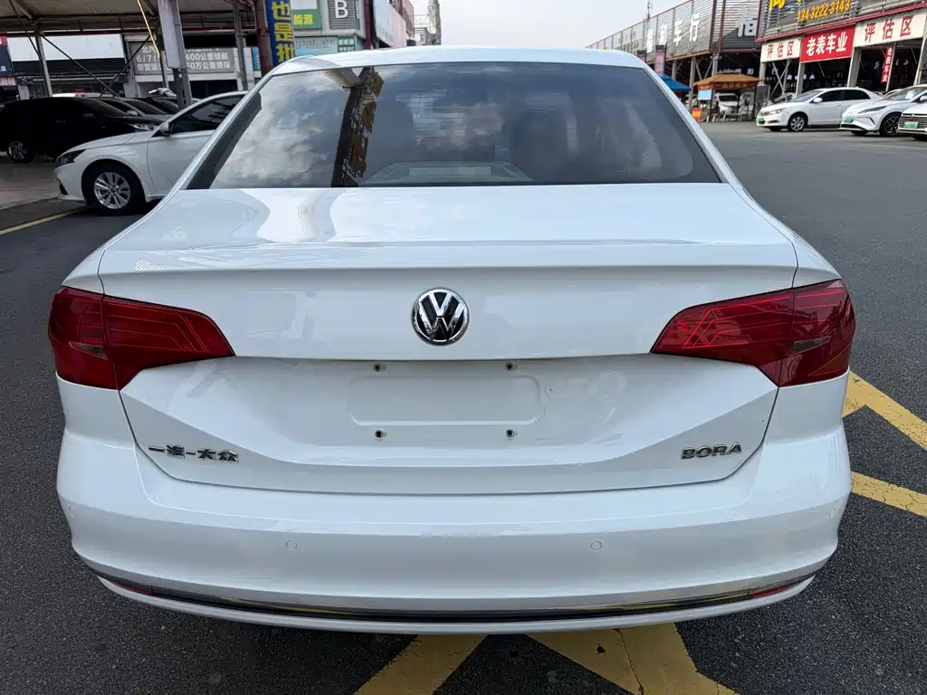 Volkswagen Bora 2017