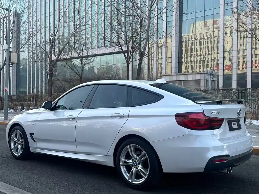 BMW 3 Series GT 2020 — фото 5