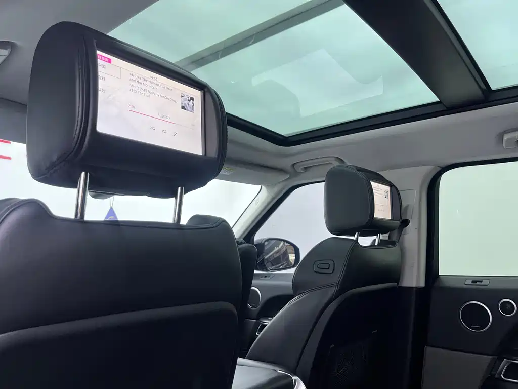 Land Rover Sport 2017 — фото 18
