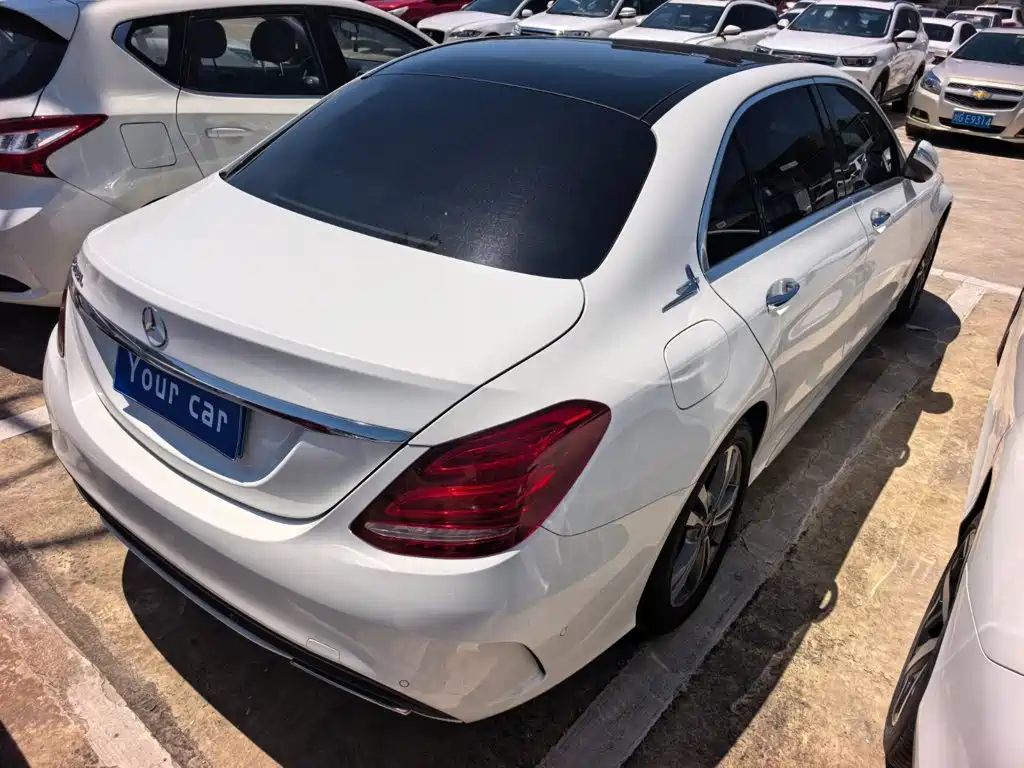 Mercedes-Benz C-Class 2018 — фото 6