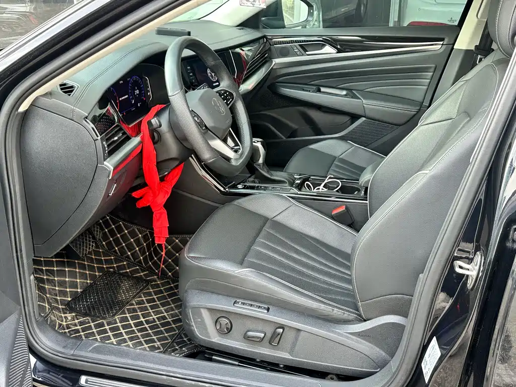 Volkswagen Passat 2023