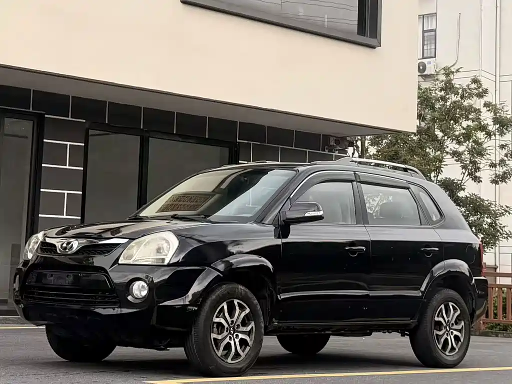 Hyundai Tucson 2014 — фото 1