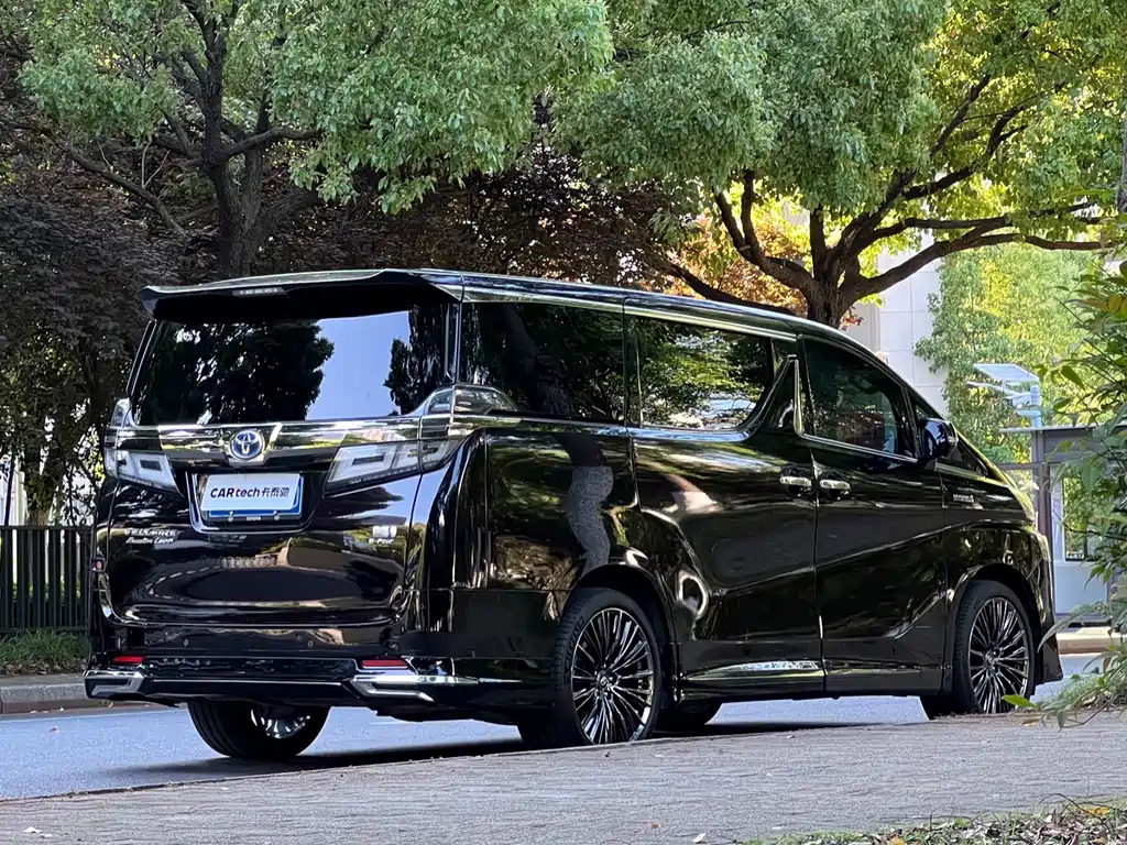 Toyota Vellfire 2019 — фото 4