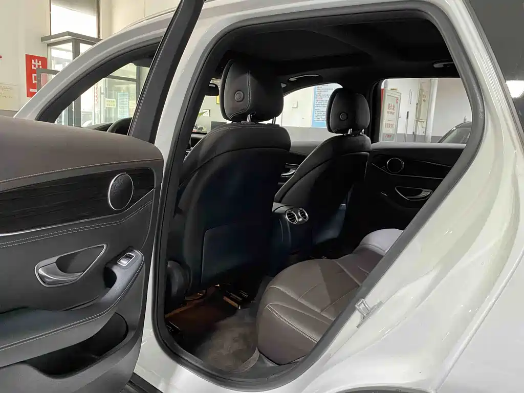 Mercedes-Benz GLC 2018