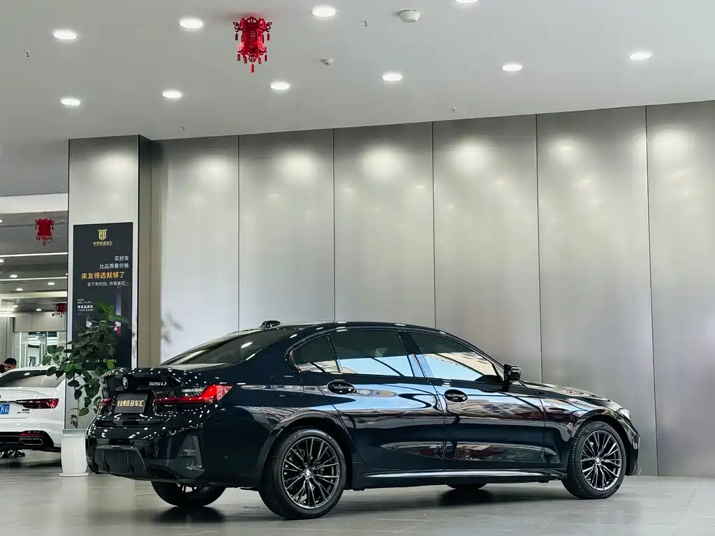 BMW 3 Series 2024