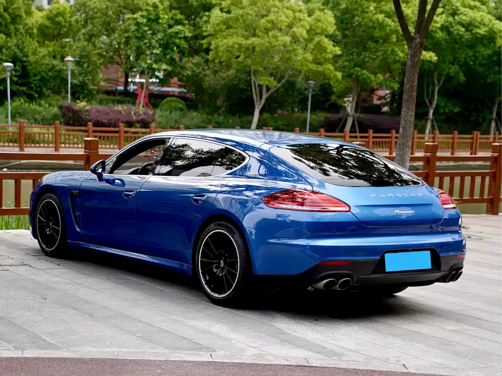 Porsche Panamera 2016 — фото 5