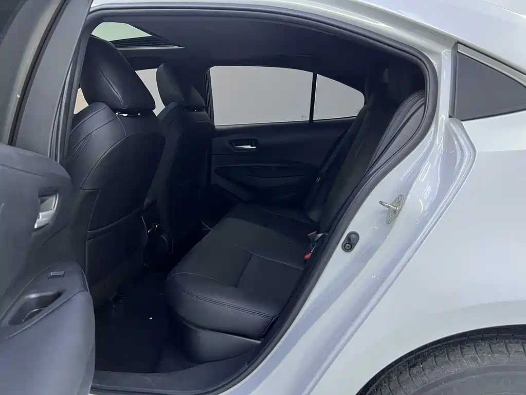 Toyota Levin 2022 — фото 13