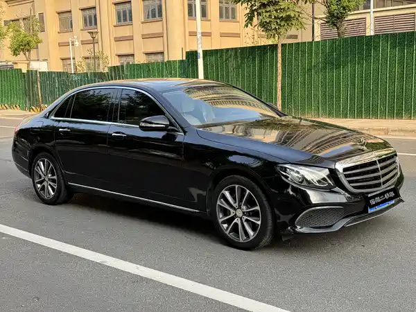 Mercedes-Benz E-Class 2017