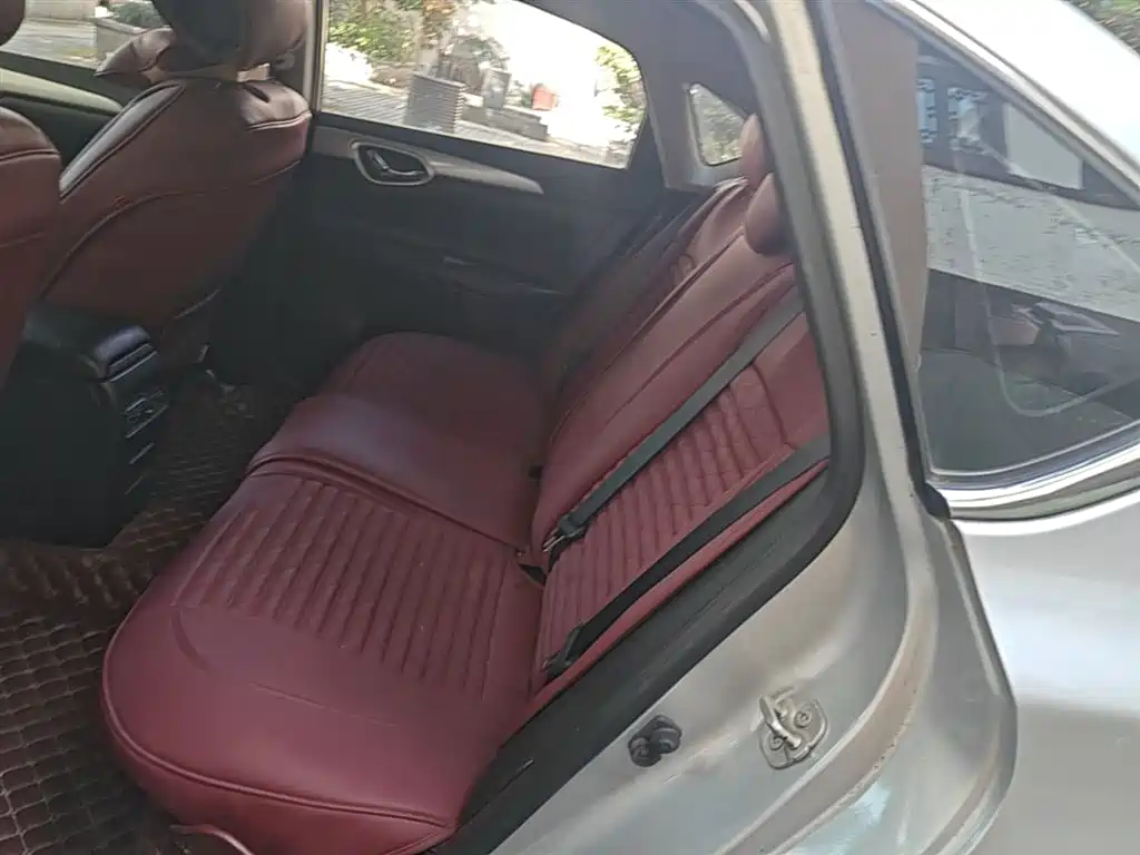 Nissan Sylphy 2015 — фото 17