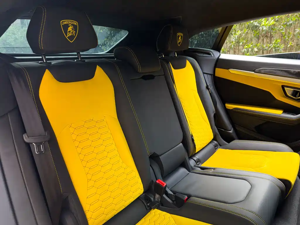 Lamborghini Urus 2019 — фото 17