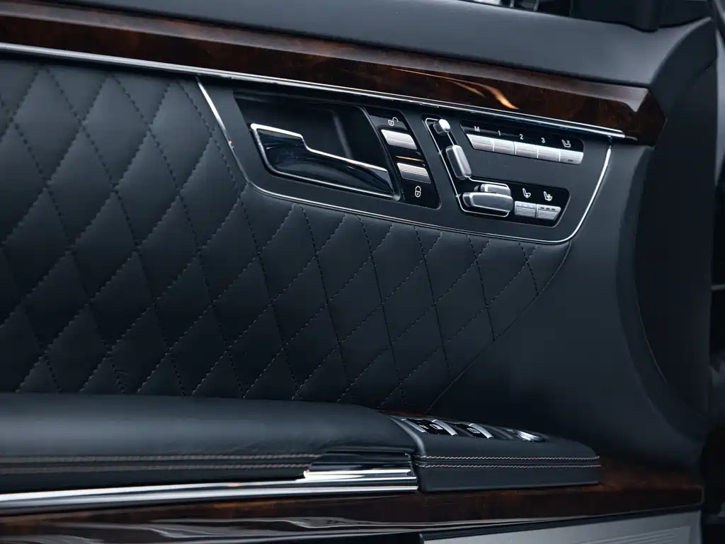 Mercedes-Benz S-Class AMG 2013 — фото 39