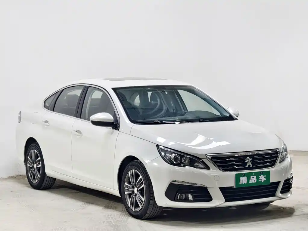 Peugeot 308 2016 — фото 3